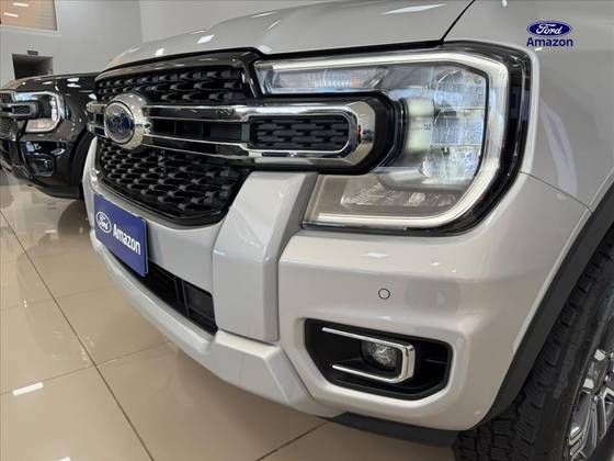 FORD RANGER 3.0 V6 TURBO DIESEL CD XLT 4X4 AUTOMÁTICO